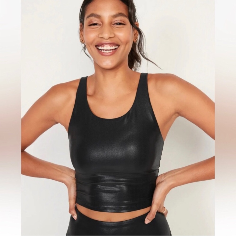 Old Navy Black Leggings and bra set